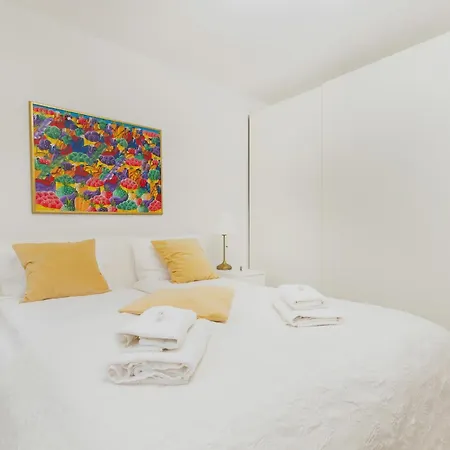 Apartamento Sunny For 5 People By Renters